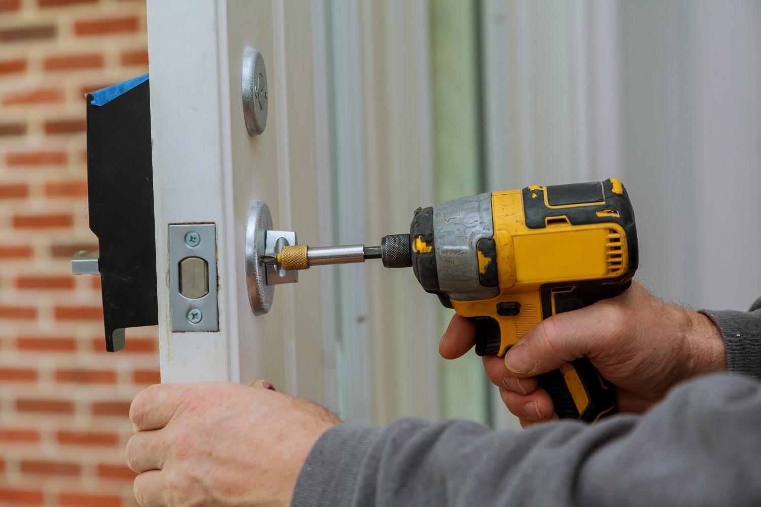 Professional Banham Lock Installation
